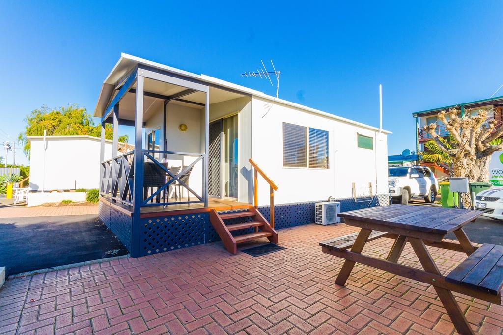 Big4 Bunbury Riverside Holiday Park Eaton Exteriör bild
