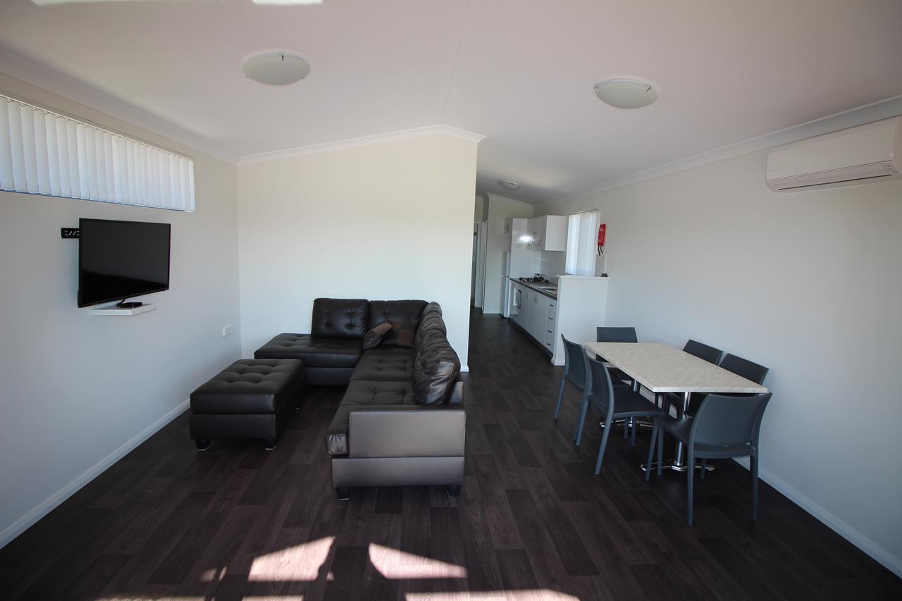 Big4 Bunbury Riverside Holiday Park Eaton Exteriör bild